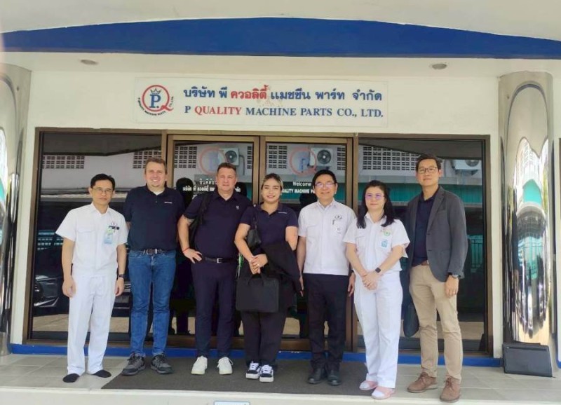 P Quality Machine Parts Co., Ltd. の常務取締役、Pattanasak Saensomros 氏が Bollhoft Co.,Ltd. のお客様をお出迎えしました。ピークオリティマシンパーツ株式会社様では、各種製品のご紹介と工場内の生産工程の見学をさせていただきました。 2026 年 4 月 22 日の試験所