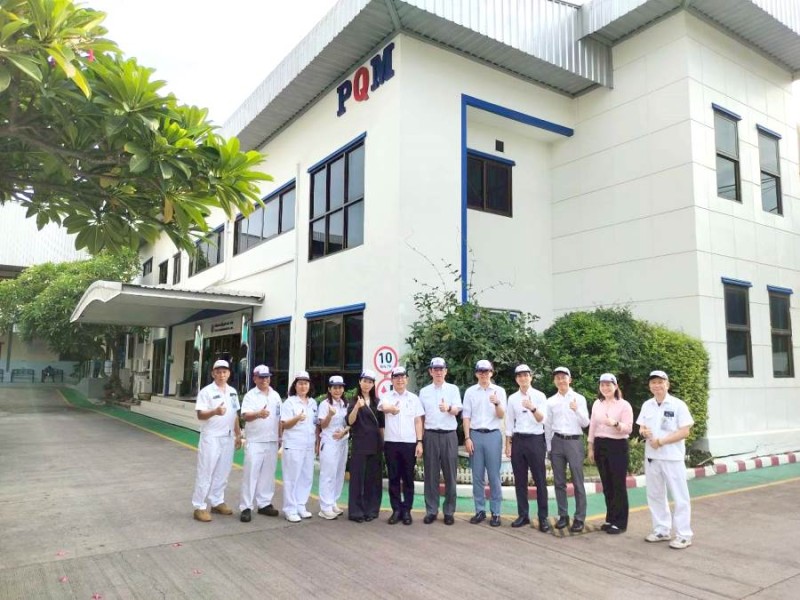 P Quality Machine Parts Co., Ltd.の常務取締役、パタナサック・センソムロス氏が島根県の起業家を歓迎しました。日本 2026年5月12日、タイと日本の起業家間で産業、生産、サプライチェーンに関する情報や意見を交換するため、同社の生産プロセスの管理者を訪問しました。
